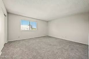 2106 W Pontiac Dr, Phoenix, AZ 85027 - Photo 13