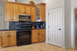 21139 W Caravaggio Ln, Wittmann, AZ 85361 - Photo 23