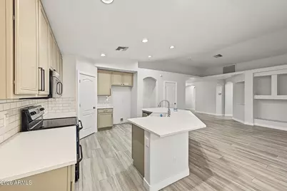 2521 W Darrel Road, Phoenix, AZ 85041 - Photo 17