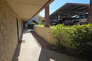 7625 E Camelback Rd, Scottsdale, AZ 85251 - Photo 19