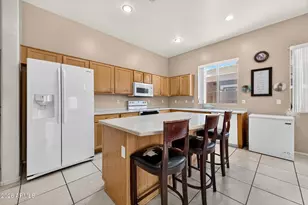 1813 E Winchester Pl, Chandler, AZ 85286 - Photo 3