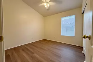 9765 W Yukon Dr, Peoria, AZ 85382 - Photo 23