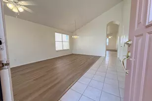 9765 W Yukon Dr, Peoria, AZ 85382 - Photo 5