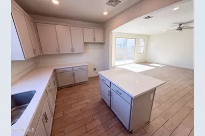 15237 W Sherman Street, Goodyear, AZ 85338 - Photo 9