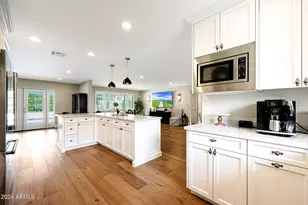 3534 E Elm St, Phoenix, AZ 85018 - Photo 9