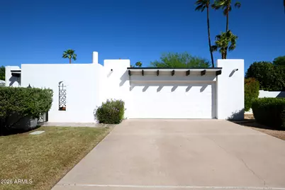 16 E Calavar Road, Phoenix, AZ 85022 - Photo 1