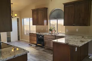 1002 E Hearne Way, Gilbert, AZ 85234 - Photo 3