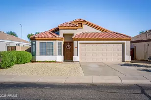 15538 W Port Royale Ln, Surprise, AZ 85379 - Photo 1