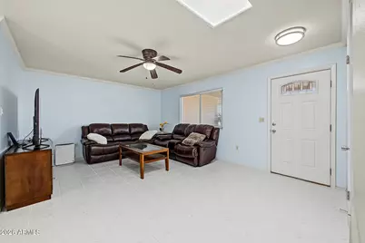 10227 N 108th Avenue, Sun City, AZ 85351 - Photo 5