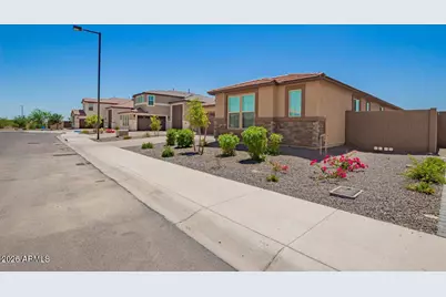 18549 W Seldon Lane, Waddell, AZ 85355 - Photo 29
