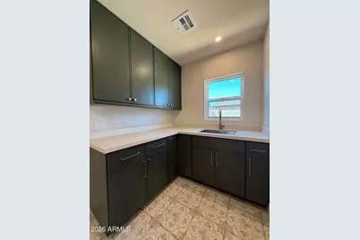 5220 E Winchcomb Drive, Scottsdale, AZ 85254 - Photo 9