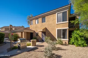 1411 E Orangewood Ave, Phoenix, AZ 85020 - Photo 1