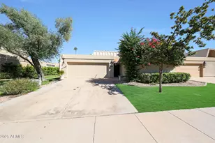 2422 E Oregon Ave, Phoenix, AZ 85016 - Photo 1