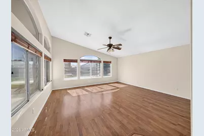 4209 W Wahalla Lane, Glendale, AZ 85308 - Photo 11