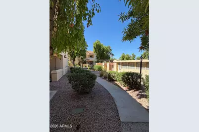 1333 E Morten Avenue #124, Phoenix, AZ 85020 - Photo 5