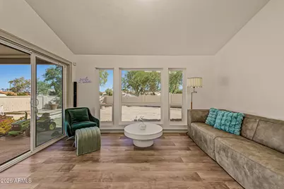 9211 S 47th Place, Phoenix, AZ 85044 - Photo 7