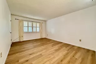 18225 N 103rd Ave, Sun City, AZ 85373 - Photo 9