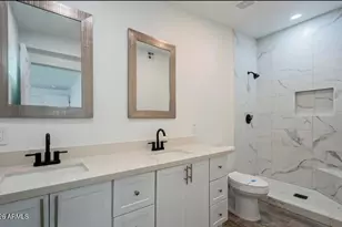 5039 N 18th Ave, Phoenix, AZ 85015 - Photo 13