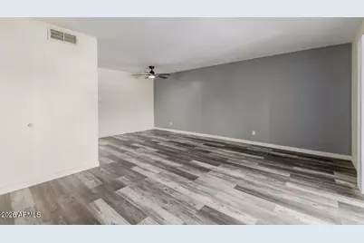 4211 E Palm Lane #208, Phoenix, AZ 85008 - Photo 9