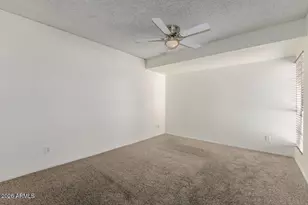 4211 E Palm Ln, Phoenix, AZ 85008 - Photo 11