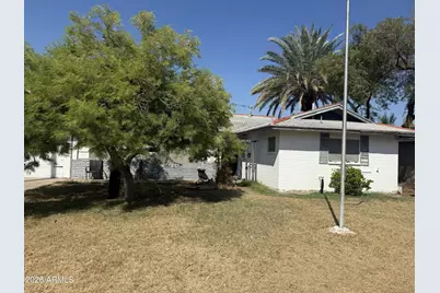 7102 N 17th Drive, Phoenix, AZ 85021 - Photo 1