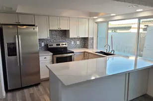 4667 N 21st Ave, Phoenix, AZ 85015 - Photo 1