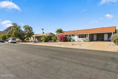 2158 E Claire Drive, Phoenix, AZ 85022 - Photo 3