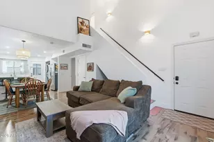 860 N McQueen Rd, Chandler, AZ 85225 - Photo 7