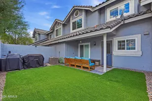 860 N McQueen Rd, Chandler, AZ 85225 - Photo 3