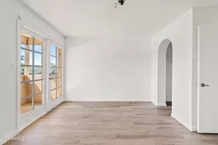 1425 E Desert Cove Ave, Phoenix, AZ 85020 - Photo 15