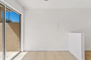 1425 E Desert Cove Ave, Phoenix, AZ 85020 - Photo 13