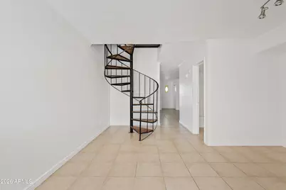 1425 E Desert Cove Avenue #68, Phoenix, AZ 85020 - Photo 7