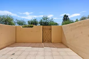 1425 E Desert Cove Ave, Phoenix, AZ 85020 - Photo 25