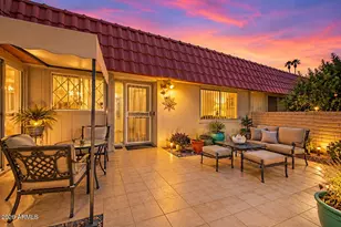 9501 W Oak Ridge Dr, Sun City, AZ 85351 - Photo 11