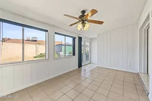 10514 W Royal Palm Rd, Peoria, AZ 85345 - Photo 17
