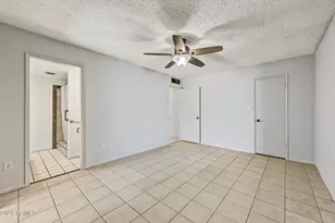 10514 W Royal Palm Rd, Peoria, AZ 85345 - Photo 21