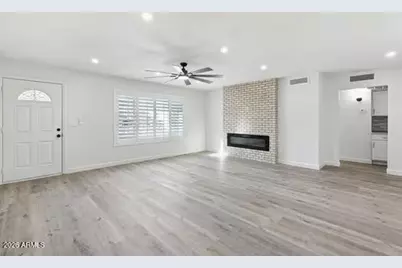 4218 W Grisworld Road, Phoenix, AZ 85051 - Photo 3
