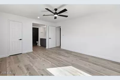 4218 W Grisworld Road, Phoenix, AZ 85051 - Photo 9