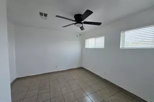 924 S 29th Ave, Phoenix, AZ 85009 - Photo 9