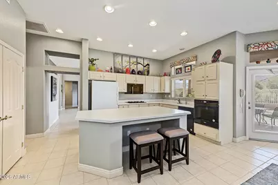 14201 W Dusty Trail Boulevard, Sun City West, AZ 85375 - Photo 13