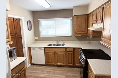 8343 E Emelita Avenue, Mesa, AZ 85208 - Photo 7