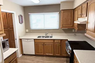 8343 E Emelita Ave, Mesa, AZ 85208 - Photo 7
