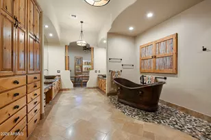 40025 N Spur Cross Rd, Cave Creek, AZ 85331 - Photo 23