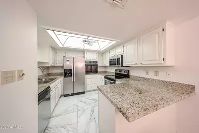 17404 N 99th Avenue #114, Sun City, AZ 85373 - Photo 13