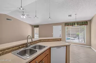 10415 N 63rd Dr, Glendale, AZ 85302 - Photo 23