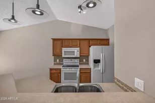 10415 N 63rd Dr, Glendale, AZ 85302 - Photo 25