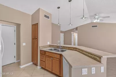 10415 N 63rd Drive, Glendale, AZ 85302 - Photo 23