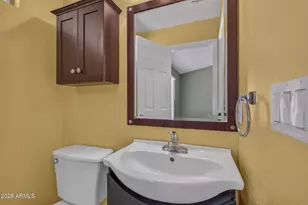 10415 N 63rd Dr, Glendale, AZ 85302 - Photo 35