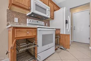 10415 N 63rd Dr, Glendale, AZ 85302 - Photo 19