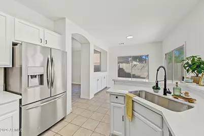 12545 W Monroe Street, Avondale, AZ 85323 - Photo 9